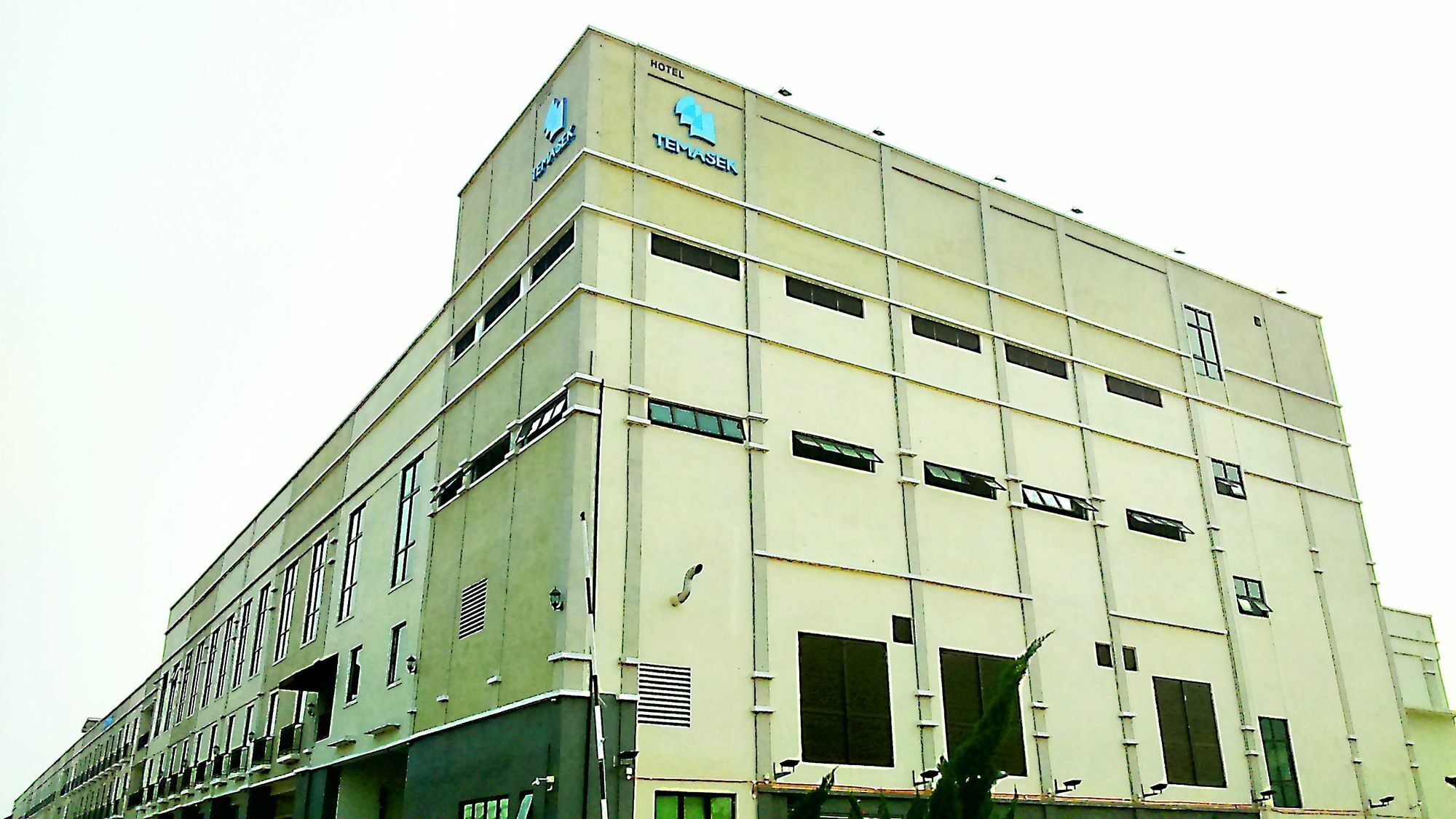 Temasek Hotel 3*