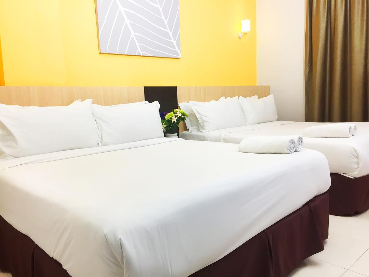 Temasek Hotel 3*