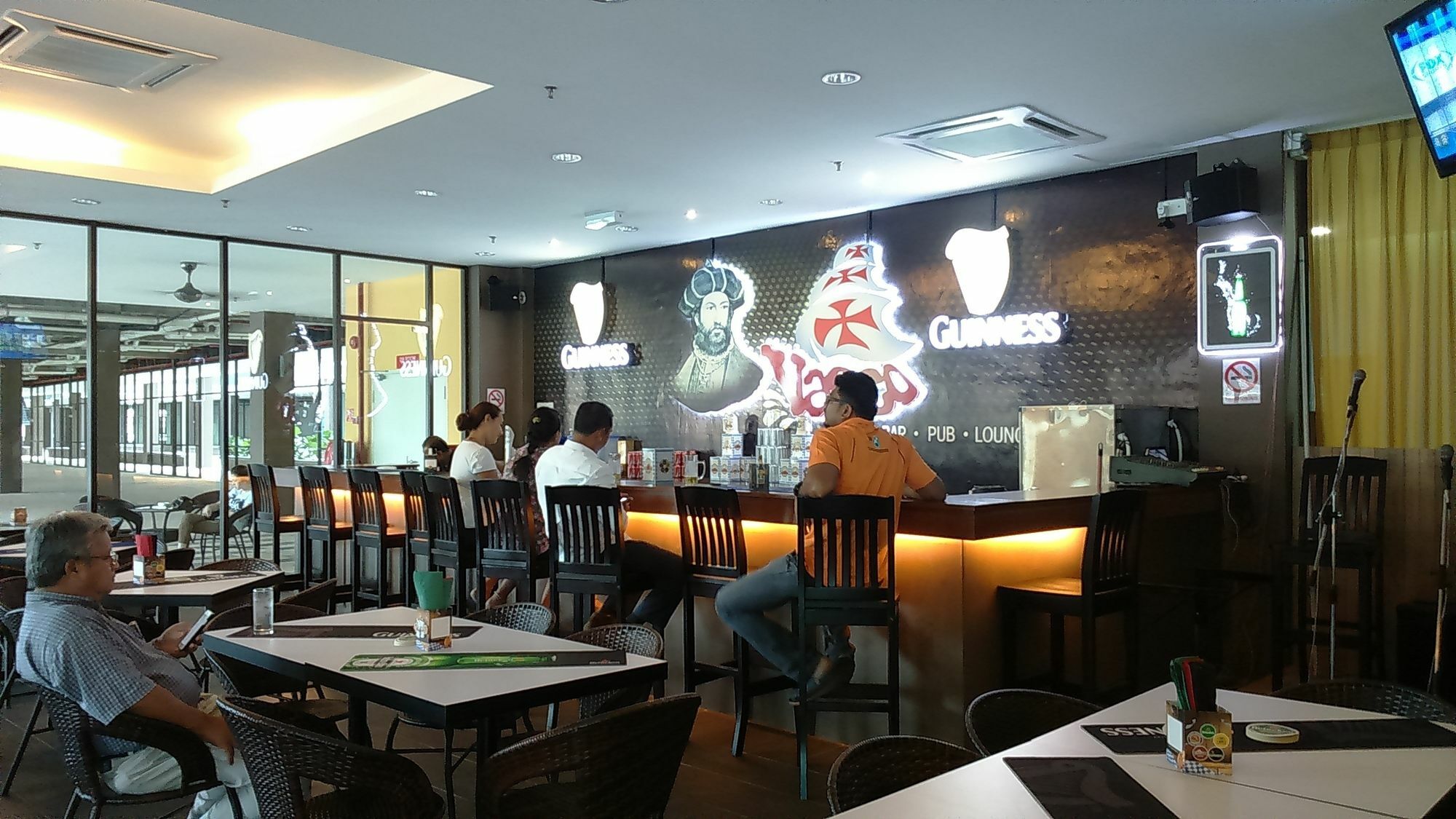 Temasek Hotel 3*